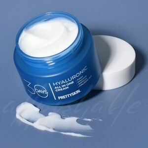 ⭐️2/$25⭐️ PRETTYSKIN All-in-One Hyaluronic Cream